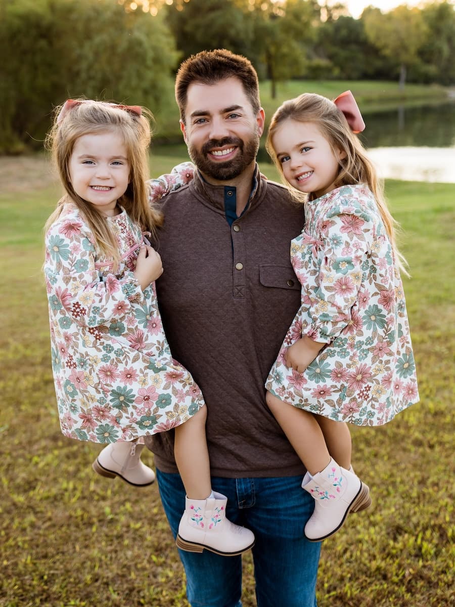 Matt's twin daughters